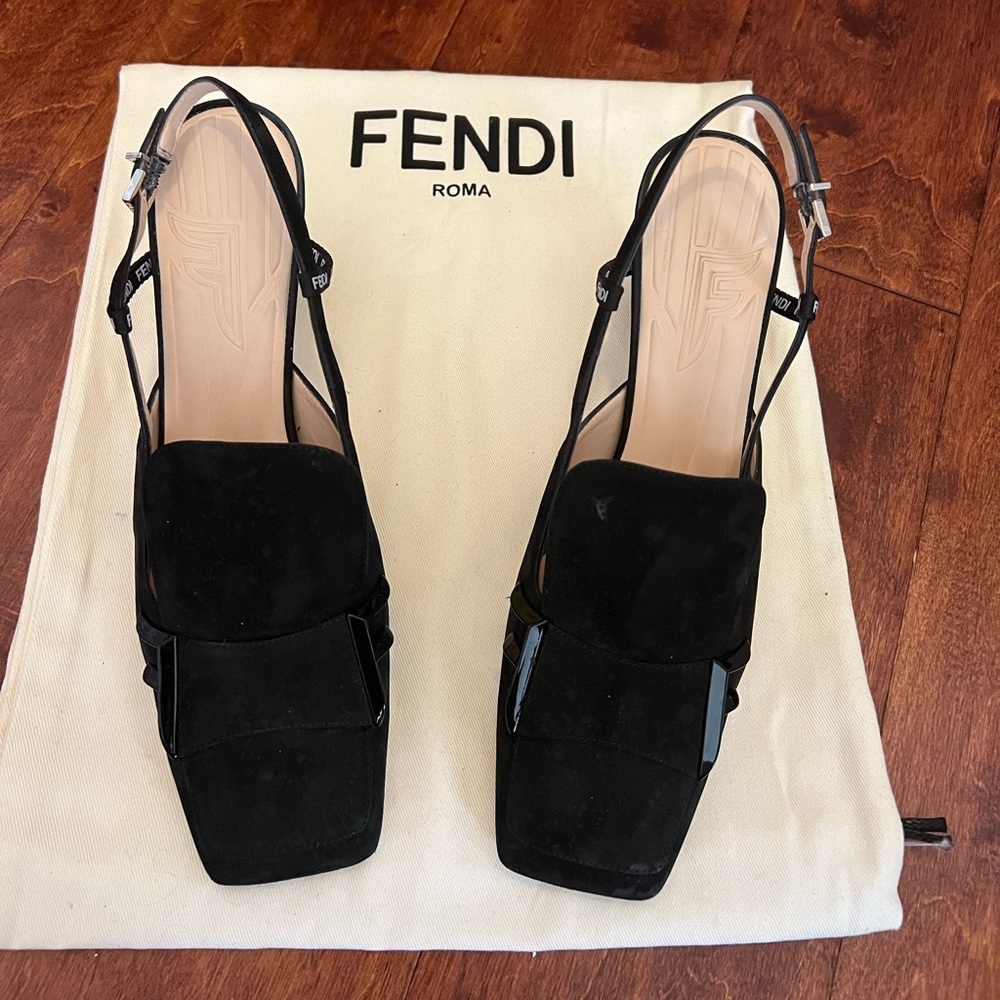 Fendi black suede 38 1/2 shoes